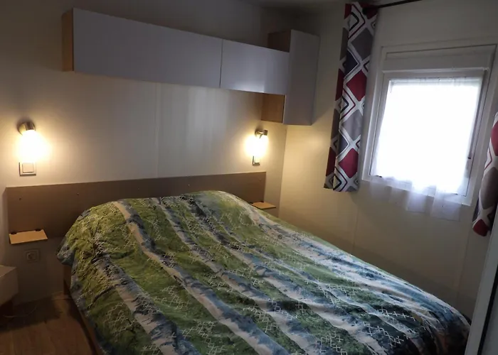 St Cyprien Mobil 6 Personnes Linge Inclus * Saint-Cyprien (Pyrenees-Orientales)